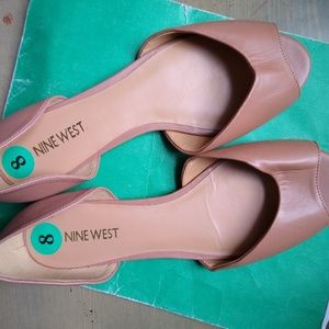 Nine West Camel Flats Size 8